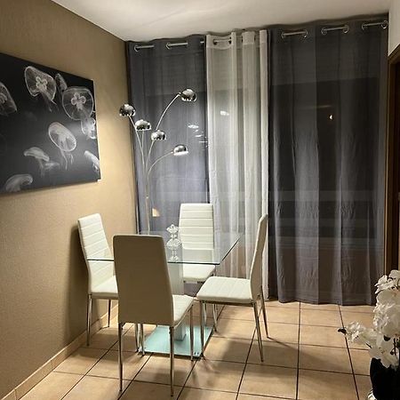 Appartement 2 Pieces Ница Екстериор снимка