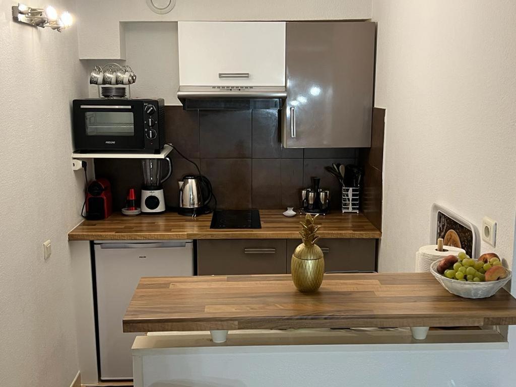 Appartement 2 Pieces Ница Екстериор снимка